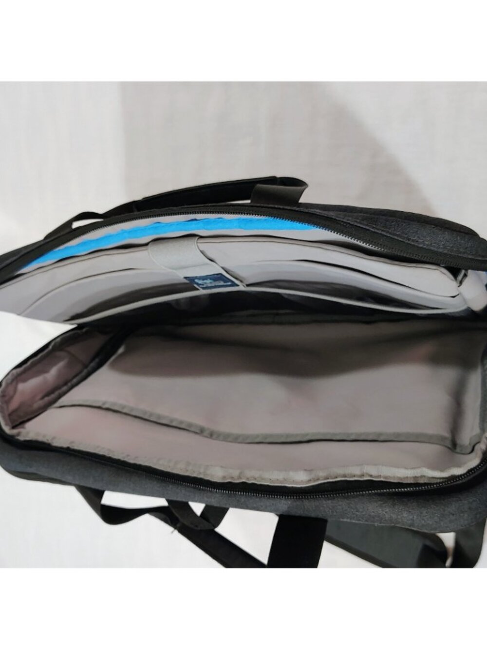 BagSmart Laptop Messenger Bag Briefcase Gray Black Digi Smart RFID Travel Office - Picture 4 of 16